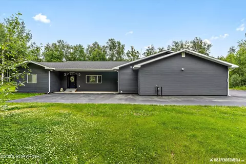 4853 N Riverstone Cir, Palmer, AK 99645