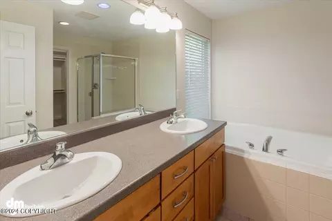 Bath - 17231 Alice Loop, Eagle River, AK 99577 photo 2 of 4
