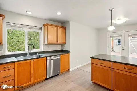 Kitchen - 17231 Alice Loop, Eagle River, AK 99577 photo 4 of 5