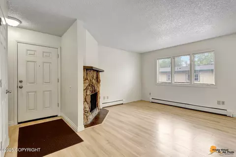 3721 Core Ct, Anchorage, AK 99502 photo 8
