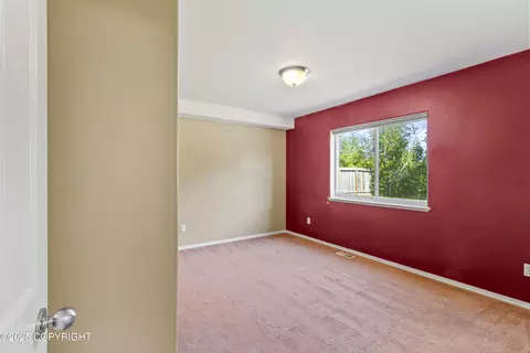 1999 Casey Cusack Loop, Anchorage, AK 99515 photo 13