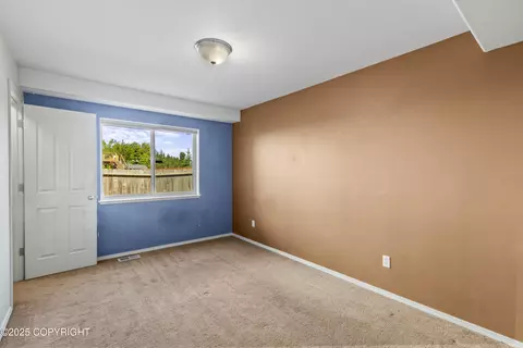 1999 Casey Cusack Loop, Anchorage, AK 99515 photo 15