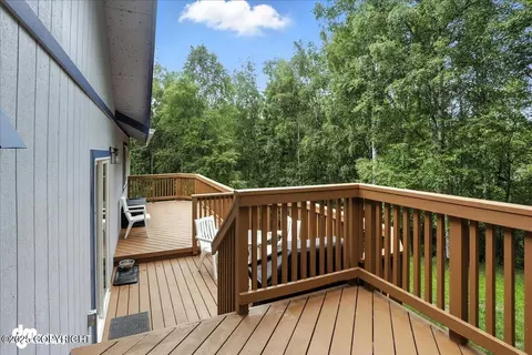 Exterior - 22471 Centurion Dr, Chugiak, AK 99567 photo 4 of 13
