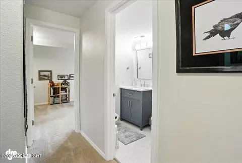 Entry Way - 22471 Centurion Dr, Chugiak, AK 99567 photo 4 of 4
