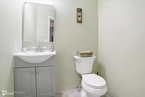 Bath - 22471 Centurion Dr, Chugiak, AK 99567 photo 2 of 3