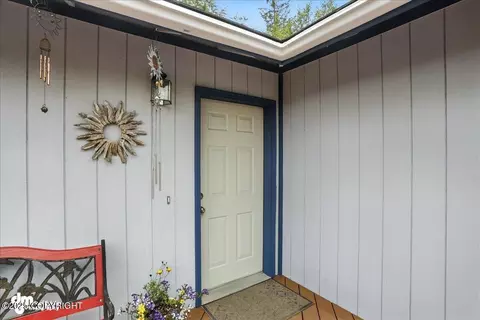Entry Way - 22471 Centurion Dr, Chugiak, AK 99567 photo 1 of 4