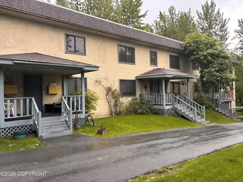 810 E 79th Ave, Anchorage, AK 99518