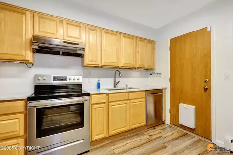 23315 Lower Terrace St, Eagle River, AK 99577 photo 32