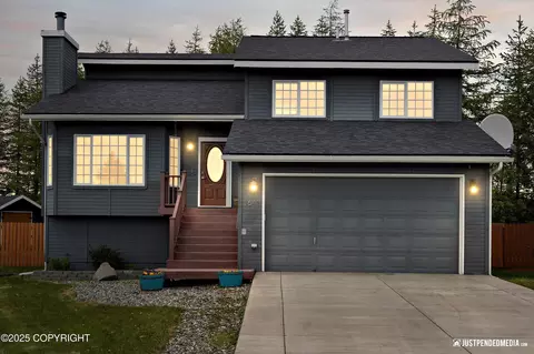 1641 Vashon Cir, Anchorage, AK 99515