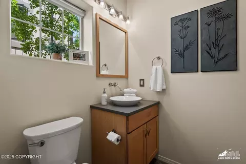 Bath - 2159 W 29th Ave # 7, Anchorage, AK 99517 photo 1 of 5