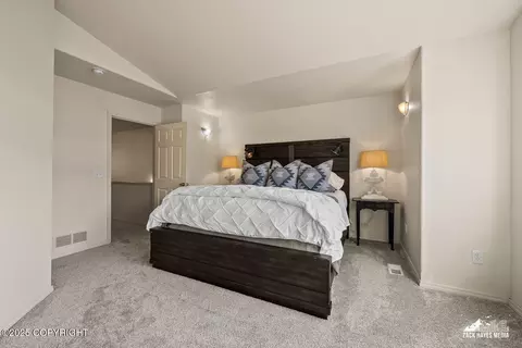 Bedroom - 2159 W 29th Ave # 7, Anchorage, AK 99517 photo 2 of 4