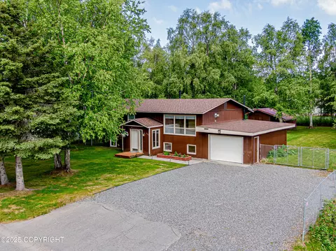 312 W Riverview Ave, Soldotna, AK 99669