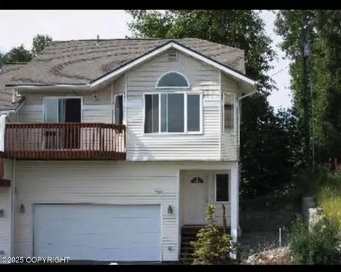 7252 Glade Pl # 4, Anchorage, AK 99518