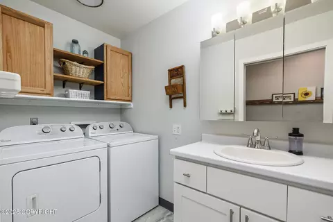 8551 E 4th Ave, Anchorage, AK 99504 photo 18