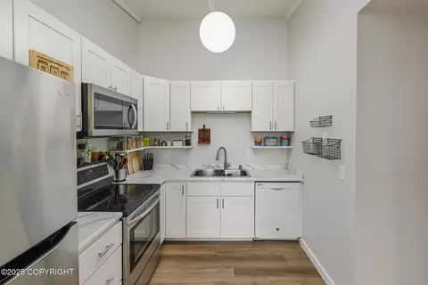 8551 E 4th Ave, Anchorage, AK 99504 photo 12