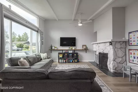 8551 E 4th Ave, Anchorage, AK 99504 photo 7