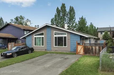 8551 E 4th Ave, Anchorage, AK 99504 photo 2