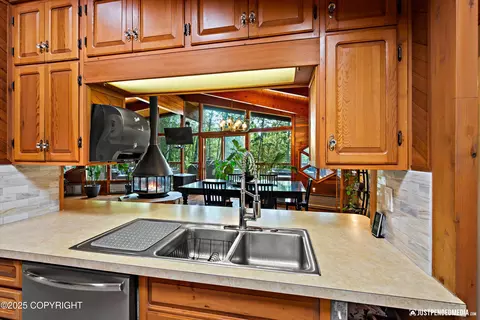 17938 Kamkoff Ave, Eagle River, AK 99577 photo 11