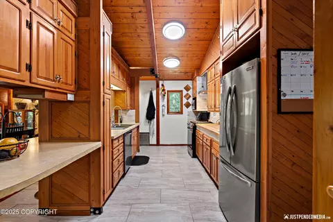17938 Kamkoff Ave, Eagle River, AK 99577 photo 10