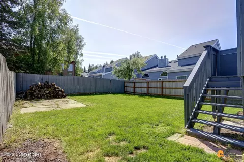 Exterior - 1989 Commodore Dr, Anchorage, AK 99507 photo 6 of 10