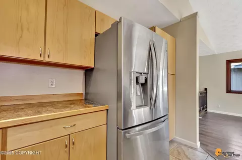 Kitchen - 1989 Commodore Dr, Anchorage, AK 99507 photo 3 of 4