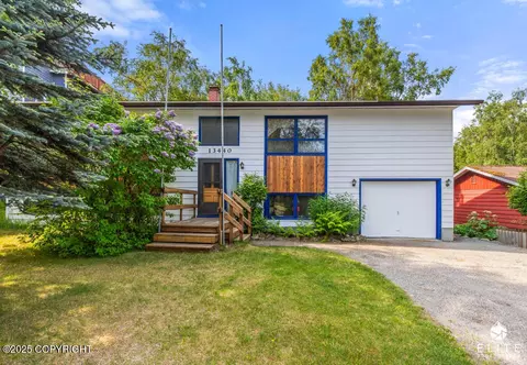 13440 Diggins Dr, Anchorage, AK 99515