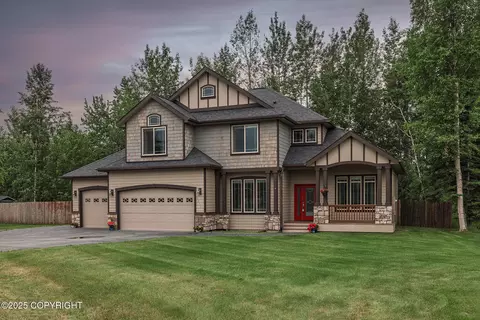 2654 S Prance Cir, Wasilla, AK 99654