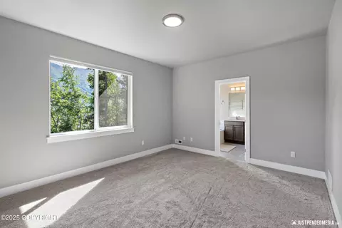 Bedroom - 20218 Eagles Nest Ct, Eagle River, AK 99577 photo 2 of 4