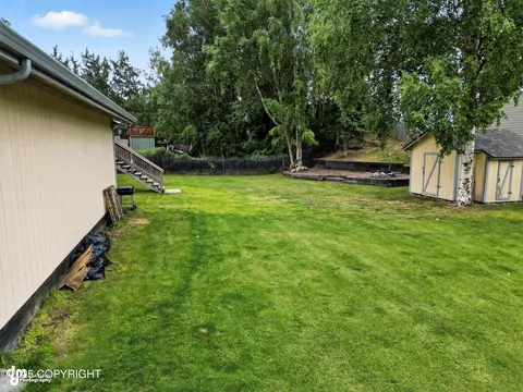 Exterior - 11524 Lower Sunny Cir, Eagle River, AK 99577 photo 4 of 11