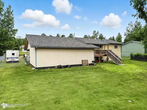 Exterior - 11524 Lower Sunny Cir, Eagle River, AK 99577 photo 9 of 11