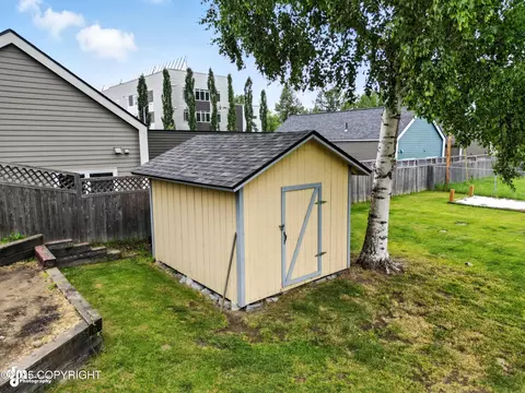 Exterior - 11524 Lower Sunny Cir, Eagle River, AK 99577 photo 3 of 11