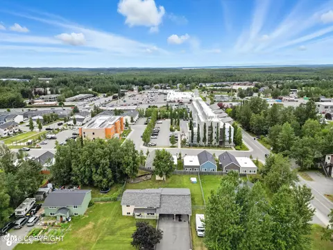 View/Area - 11524 Lower Sunny Cir, Eagle River, AK 99577 photo 3 of 5