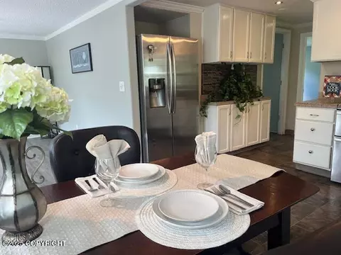 Dining - 19237 Beverly Ave, Chugiak, AK 99567 photo 2 of 2