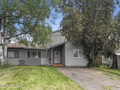 8103 Harvest Cir, Anchorage, AK 99502