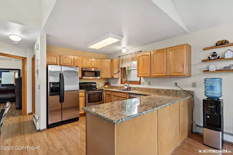 Kitchen - 19111 Sarichef Loop, Eagle River, AK 99577 photo 1 of 3