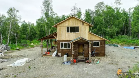 22533 E Big Mountain Dr, Talkeetna, AK 99676