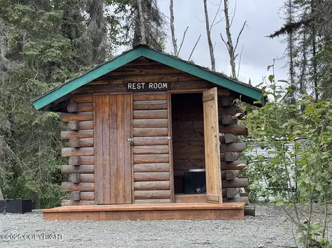 L33 Upper Loop, Sterling, AK 99672 photo 10