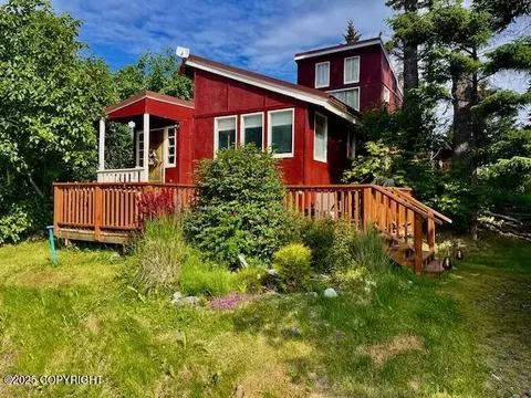 436 Grubstake Ave, Homer, AK 99603