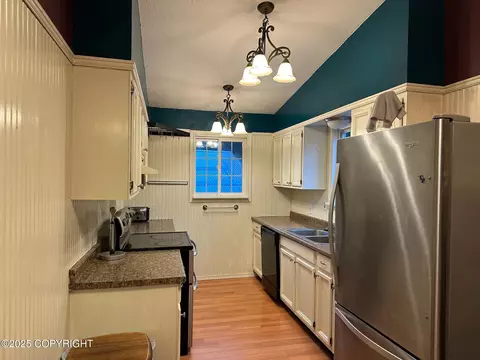 Kitchen - 321 Eagle Run Loop, Seldovia, AK 99663 photo 1 of 4