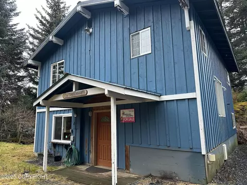Exterior - 321 Eagle Run Loop, Seldovia, AK 99663 photo 2 of 13
