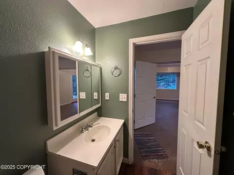 Bath - 321 Eagle Run Loop, Seldovia, AK 99663 photo 2 of 7