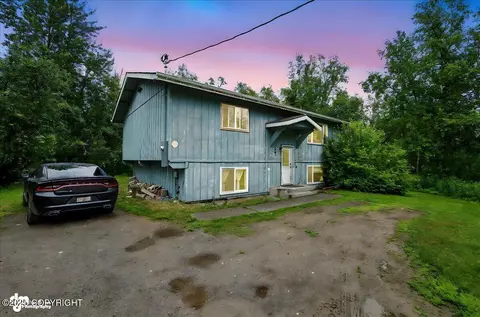 1801 E Dundee Dr, Wasilla, AK 99654