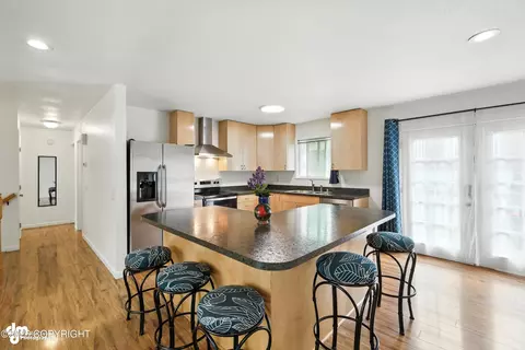 10249 Chickaloon St, Eagle River, AK 99577 photo 13