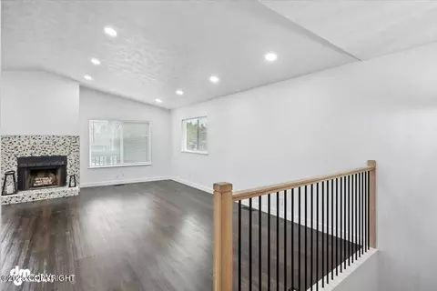 1928 Commodore Dr, Anchorage, AK 99507 photo 8