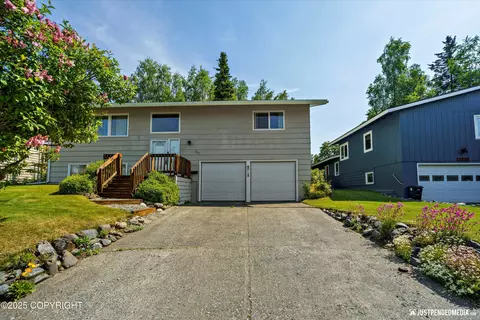 3217 Purdue St, Anchorage, AK 99508
