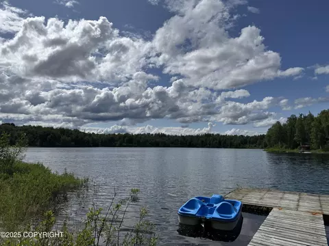 15803 E Camelot Pl, Talkeetna, AK 99676