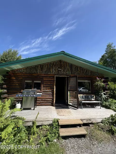 15321 Husky St, Eagle River, AK 99577
