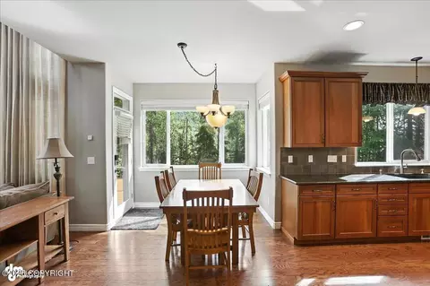 17718 Shasta Cir, Eagle River, AK 99577 photo 7