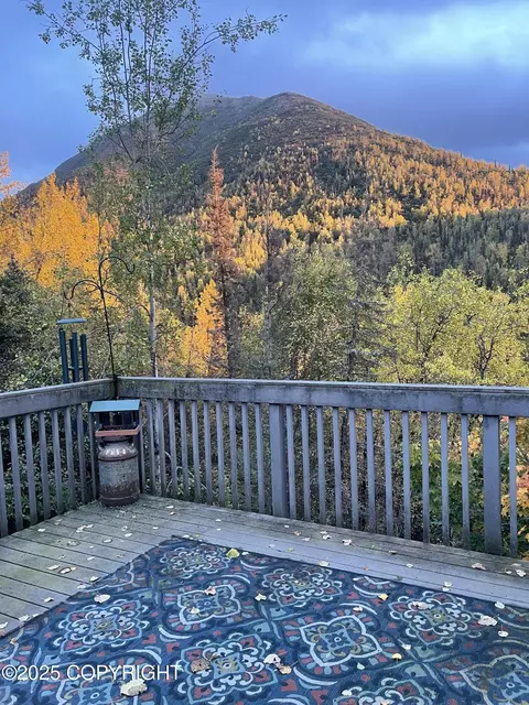 Exterior - 19360 Chugach Park Dr, Chugiak, AK 99567 photo 10 of 12