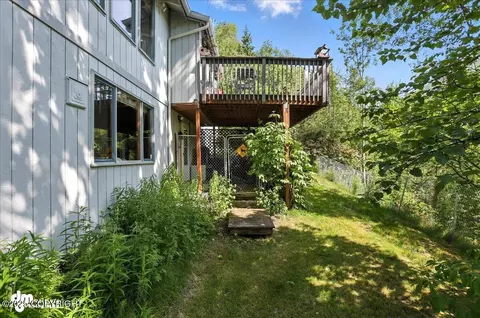 Exterior - 19360 Chugach Park Dr, Chugiak, AK 99567 photo 7 of 12
